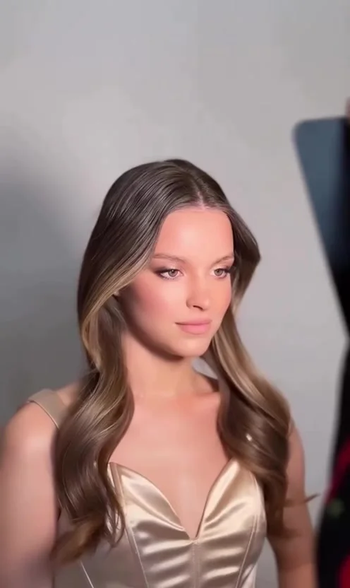 Ayesha, video 1 of 1