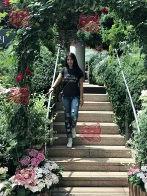 Billa, 29, Indonesian