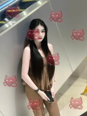Bo-young, 26, Korean
