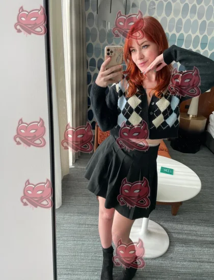 Ellie, photo 1 of 10