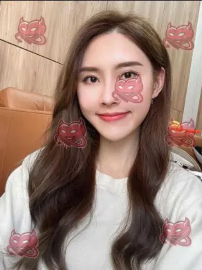 Eun-ha, 25, Korean