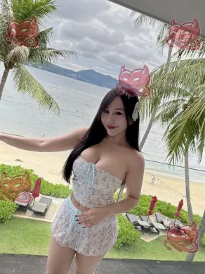 Eve, 24, Thai