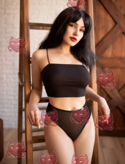 Josephine, photo 2 of 10