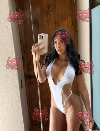 Maria, photo 3 of 10