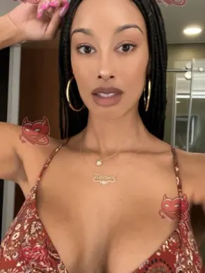 Rosana, 21, Colombian
