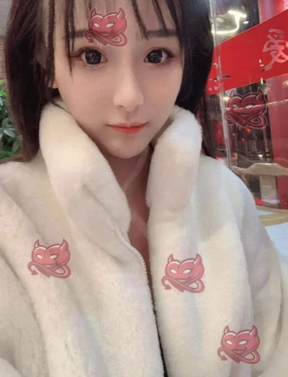 Suzu, photo 1 of 4