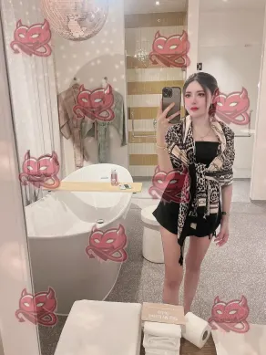 Uci, 26, Indonesian